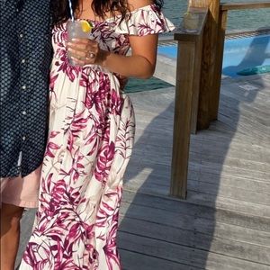 Maxi tropical vacation dress with front slits